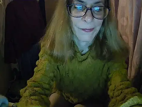 Aphrodity Roxx online show from July 6, 10:56 pm