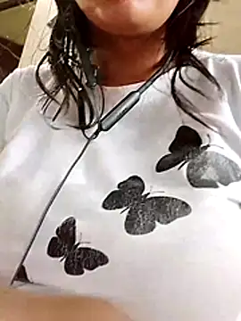Romantic riya 06 online show from July 19, 6:04 am
