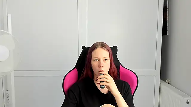 Skylar spring online show from July 18, 6:28 am