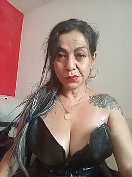 awezomepenelope online show from June 12, 9:01 pm