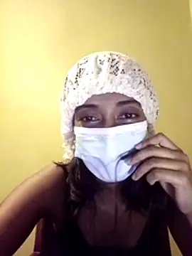 Snapshot of queen_shelly chatting on June 25, 6:53 pm queen shelly online show from June 25, 6:53 pm