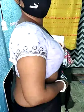 Mis-maya online show from July 30, 1:50 am