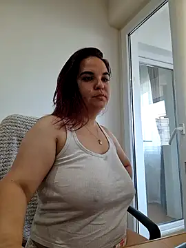 Ella minnie online show from June 9, 6:13 am
