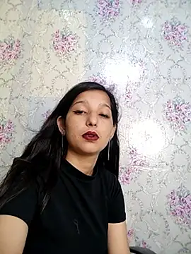 Queen Rosyy online show from June 21, 9:57 am