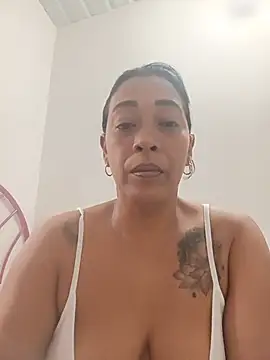candelahot10 online show from July 4, 1:51 pm