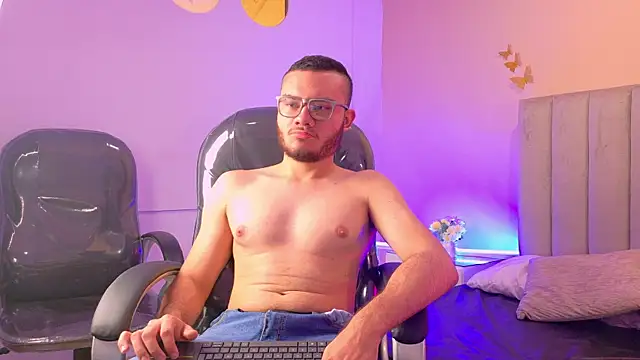 Matia Zelvya online show from August 3, 12:44 pm