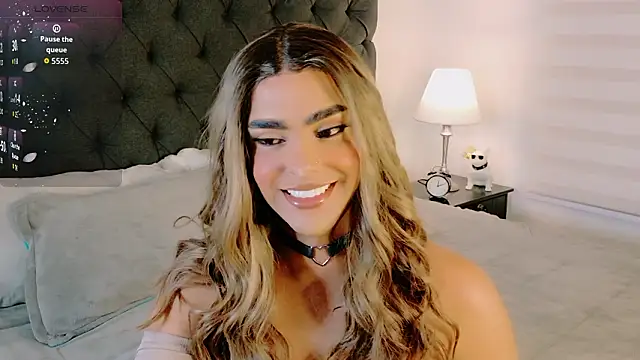 Scarlethvhonparker online show from March 28, 1:27 am