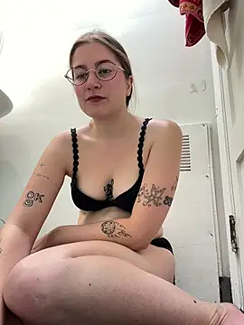 mclacy online show from August 1, 12:18 pm