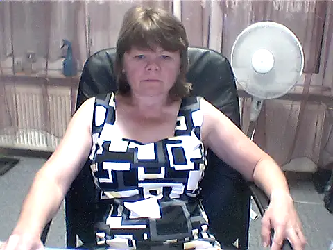 MoonLady40 online show from June 26, 8:15 am