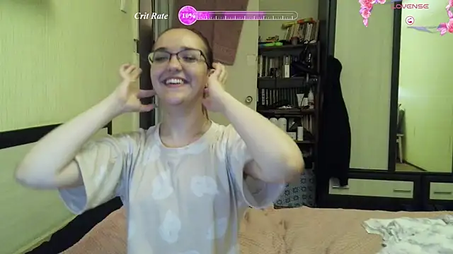 Mia Ellis online show from July 12, 3:24 pm