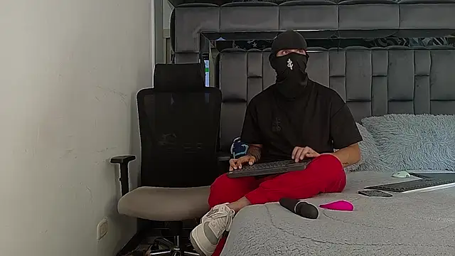 Mastergold666 online show from July 26, 7:43 pm