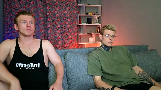 dkaniss online show from August 8, 8:50 pm