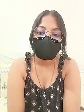 hottydisha online show from June 19, 9:35 am