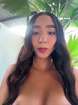 sofi-jimenez online show from August 4, 11:27 am