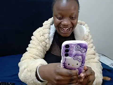 KinkyPetite18 online show from July 28, 9:47 pm