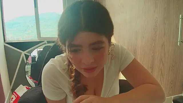 Kiara velez online show from June 30, 2:05 pm
