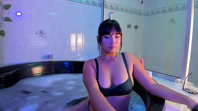 Zoe Rousee  online show from July 10, 3:23 pm