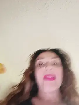 Angelika Clauss online show from July 1, 8:19 pm