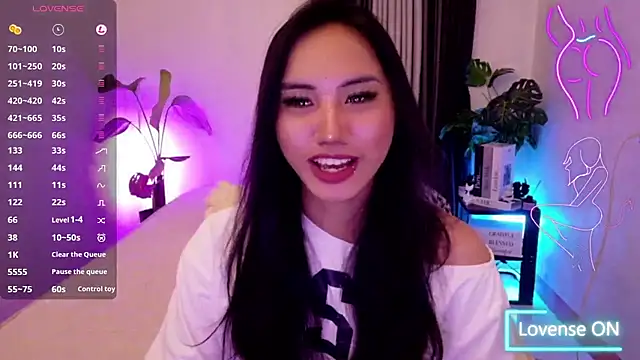 Bell PepperHot online show from July 28, 9:03 pm