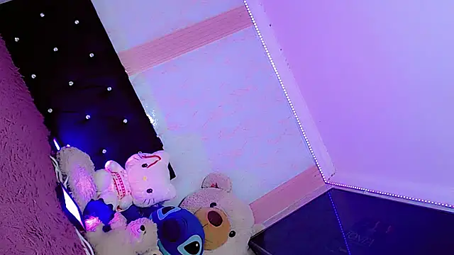 HeidiVanessa online show from July 26, 2:19 am