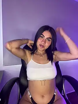 Mariana pinkk19 online show from July 8, 8:11 pm