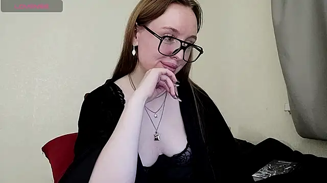 Felicia Miller online show from July 3, 10:05 pm