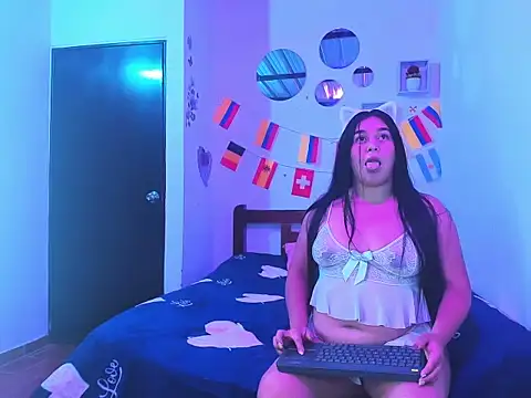 naughty blackhair online show from June 29, 11:59 pm