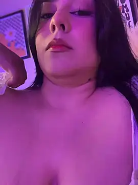 BigLexxx online show from July 6, 1:44 am