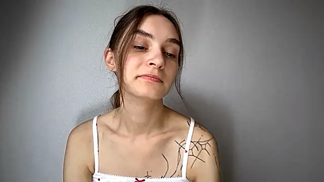 BibiCiarlo online show from July 4, 3:57 am