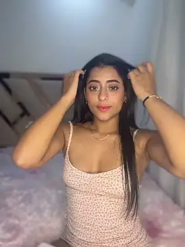 Sara sofiia  online show from July 4, 3:46 am