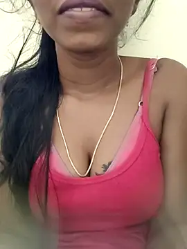 Slikylove01 online show from August 6, 7:04 am