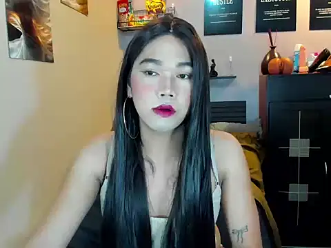 Foxybitch megan online show from July 7, 9:17 pm