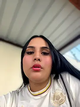 Noa  Harper online show from July 7, 8:33 pm