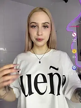 Lilechka Moon online show from July 15, 11:48 am