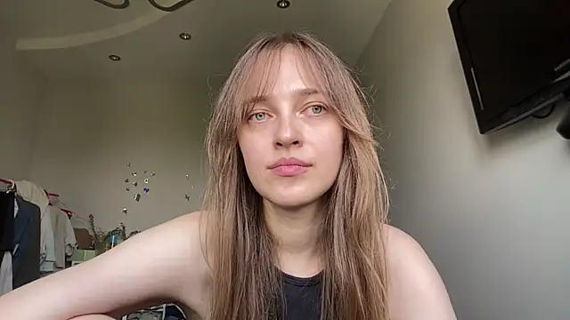 EarlenePedrogo online show from July 23, 7:27 am