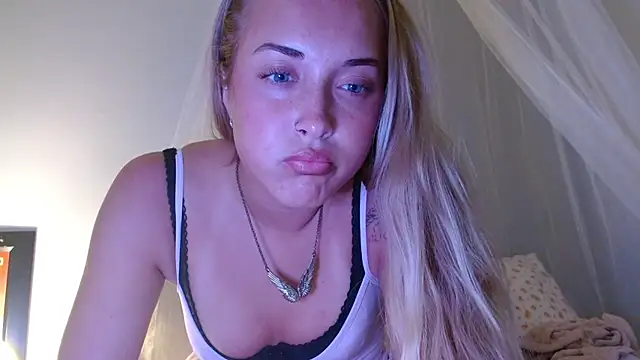 rozzygrace online show from July 24, 2:42 am