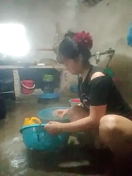 Thuy-tien- online show from July 29, 2:00 am