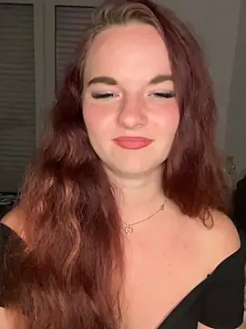 SecretSarah69 online show from August 2, 1:36 pm