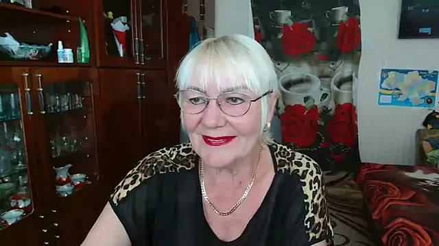 JenaCheim online show from July 6, 6:51 am