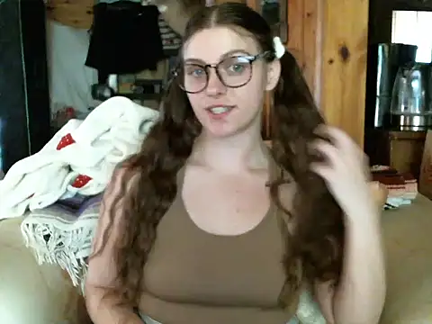 katie kitten38 online show from April 20, 2:31 pm