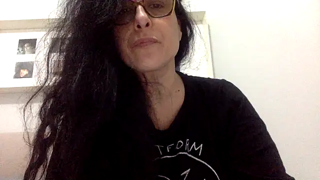 crudeliafrancy online show from March 9, 5:27 pm