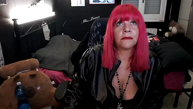 diavo72 online show from June 10, 7:45 pm