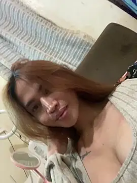  FoxyFlair online show from June 19, 1:25 pm