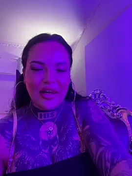 Snapshot of _MelinaCurves_ chatting on September 26, 8:17 pm  MelinaCurves  online show from September 26, 8:17 pm