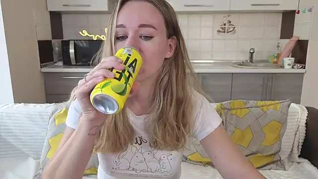 margolisa online show from October 3, 6:07 am