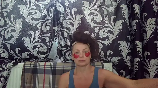 LindaStarS online show from June 22, 5:37 am