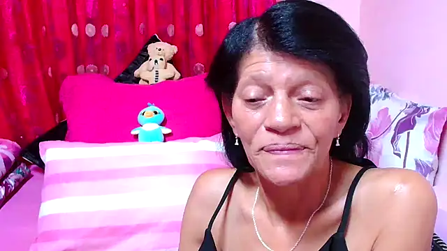 SLUTTYROXY online show from October 31, 7:07 pm