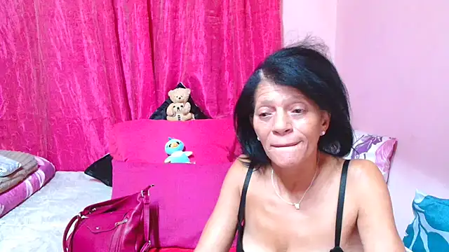 SLUTTYROXY online show from January 16, 10:17 pm