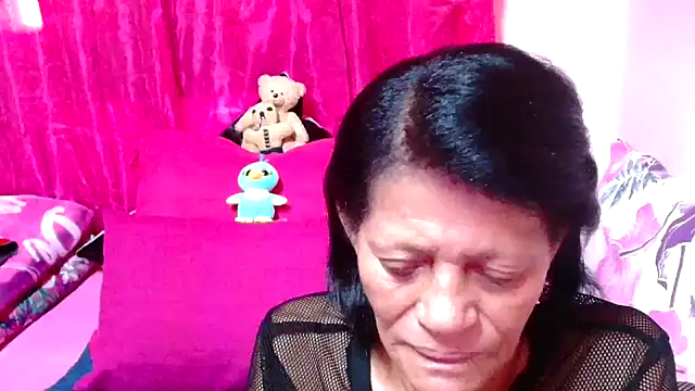 SLUTTYROXY online show from November 28, 7:11 am