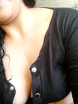 kinky milaxh online show from November 11, 10:18 pm